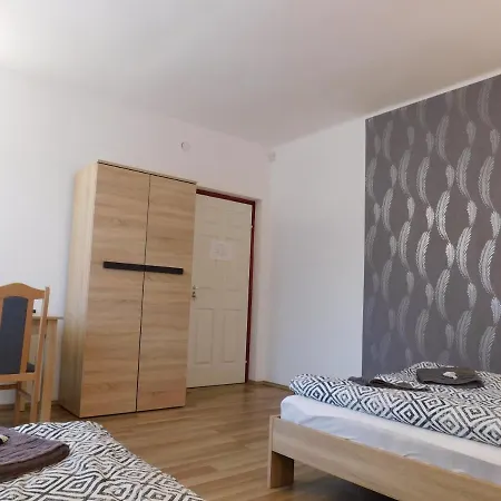 8888 Vendeghaz Casă la țară Lispeszentadorján