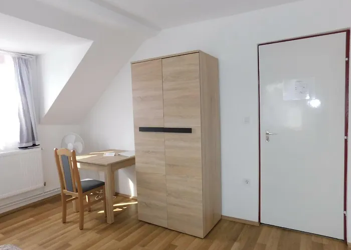 8888 Vendeghaz Casă la țară